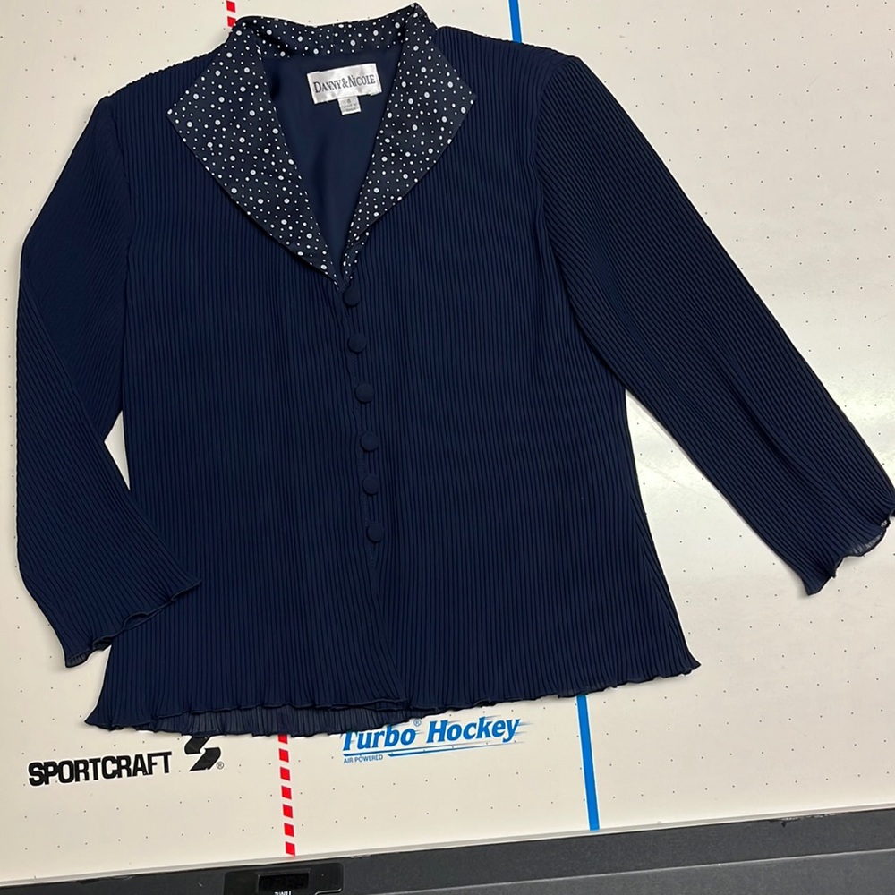 EUC Navy Danny & Nicole dressy top